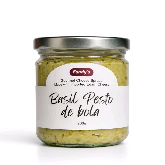 Jar of Fundy's Basil Pesto de Bola Spread, 200g gourmet cheese palaman